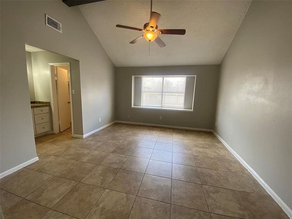 943 Sterling Green Dr S, Channelview, TX 77530 Zillow