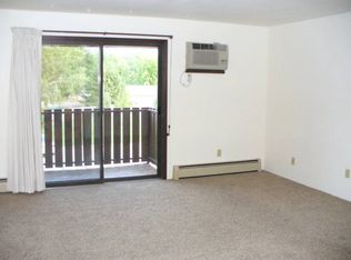 12 Easthaven Ct APT 7, Appleton, WI 54915