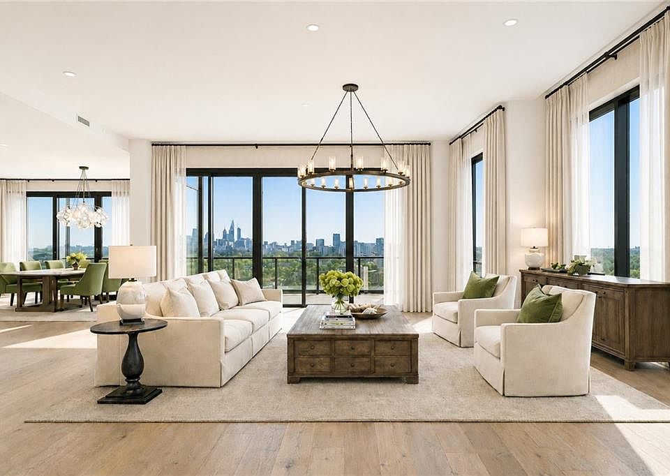 1st image of 2425 Peachtree Rd #1806