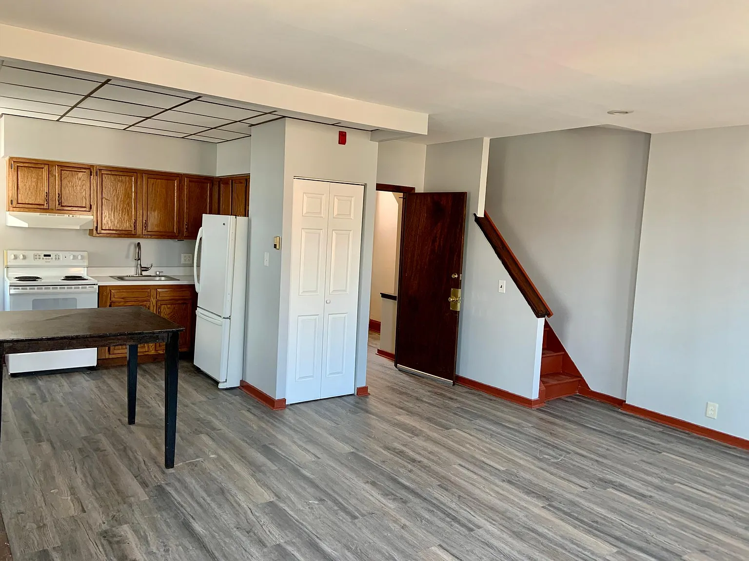 1 bed, 1200 sqft, $1,175 — Photo 4