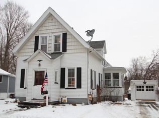 58 Roselawn Ave, Fairport, NY 14450