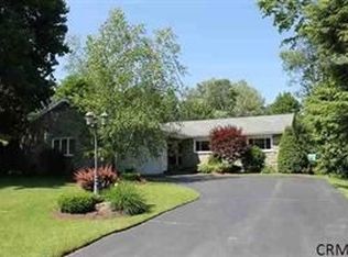 5 Spruce Ct, Queensbury, NY 12804