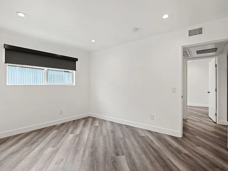 6307 Elgin Street Apartments — Photo 34