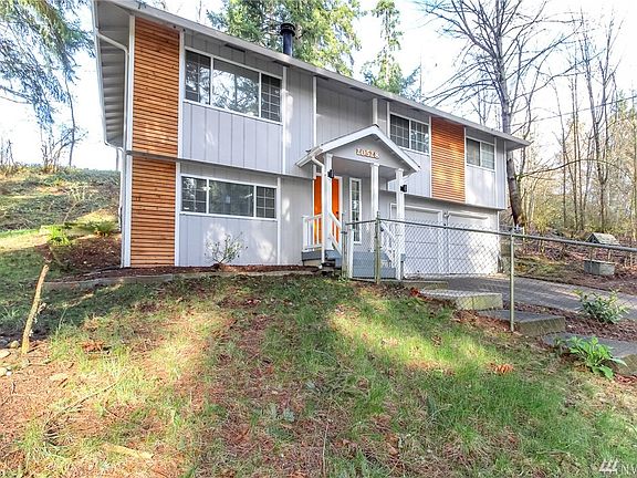 3rd image of 20528 40th Avenue Ct E