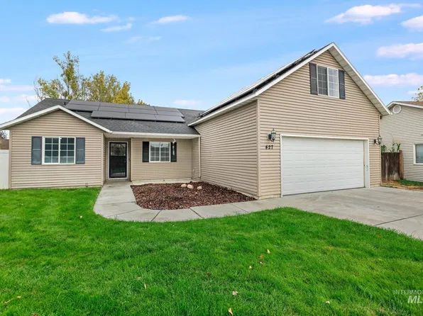 427 Clover Ave, Twin Falls, ID 83301