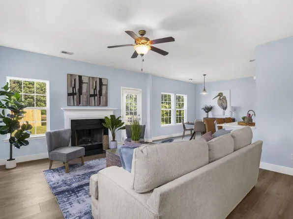 245 Maywood Dr, Moncks Corner, SC 29461