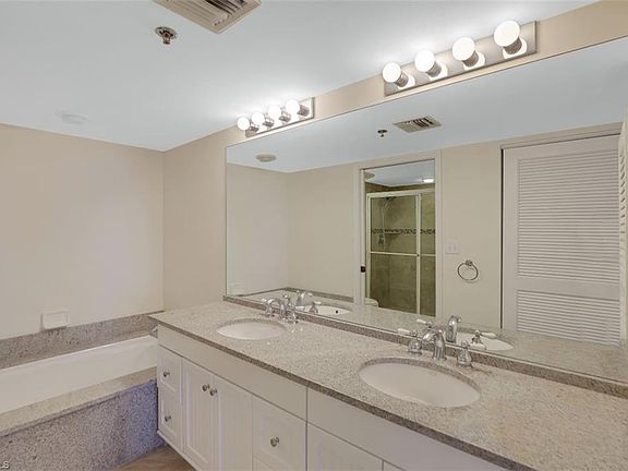 4th image of 6585 Nicholas Blvd APT 1405