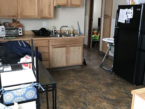 4th image of 120 Longnecker St
