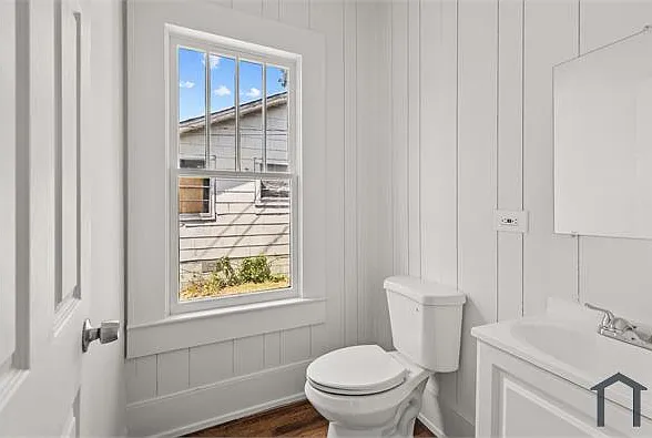 4 bed, $1,345 — Photo 2