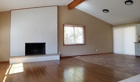 4th image of 1316 Cottonwood Dr