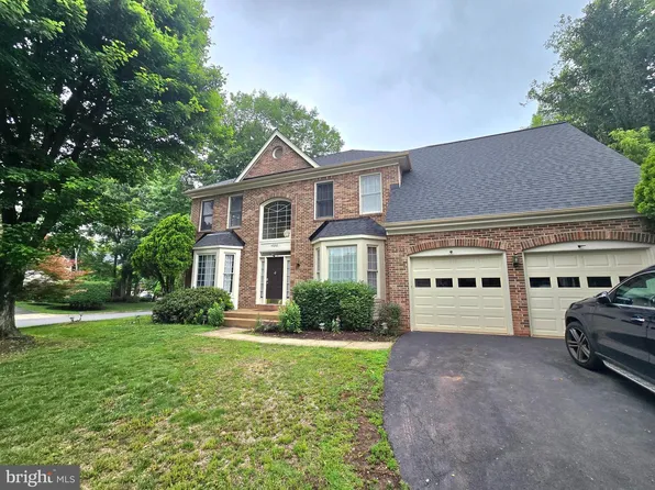 47202 Redbark Pl, Sterling, VA 20165