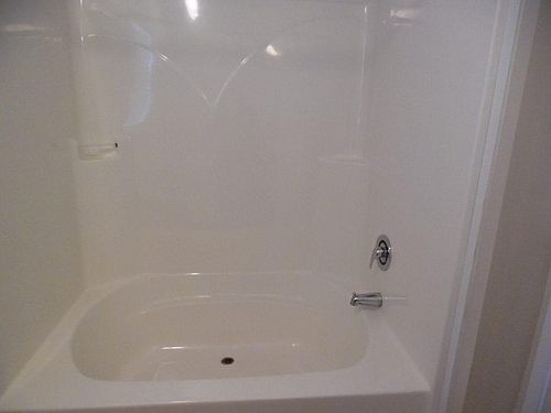 5th image of 2915 Appletree Ln