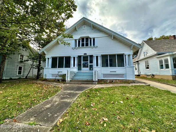 817 Nichols St, Fulton, MO 65251