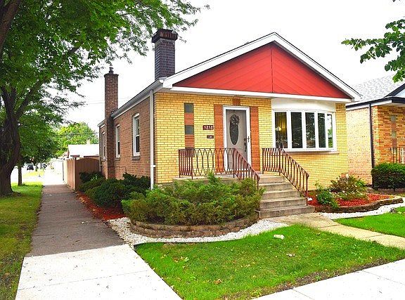 3rd image of 5858 S Oak Park Ave