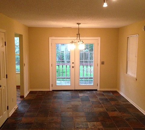 LIVING ROOM TO DINING ROOM