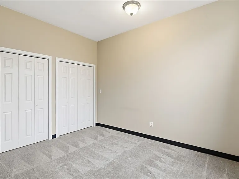 21 Linden St #212 — Photo 19