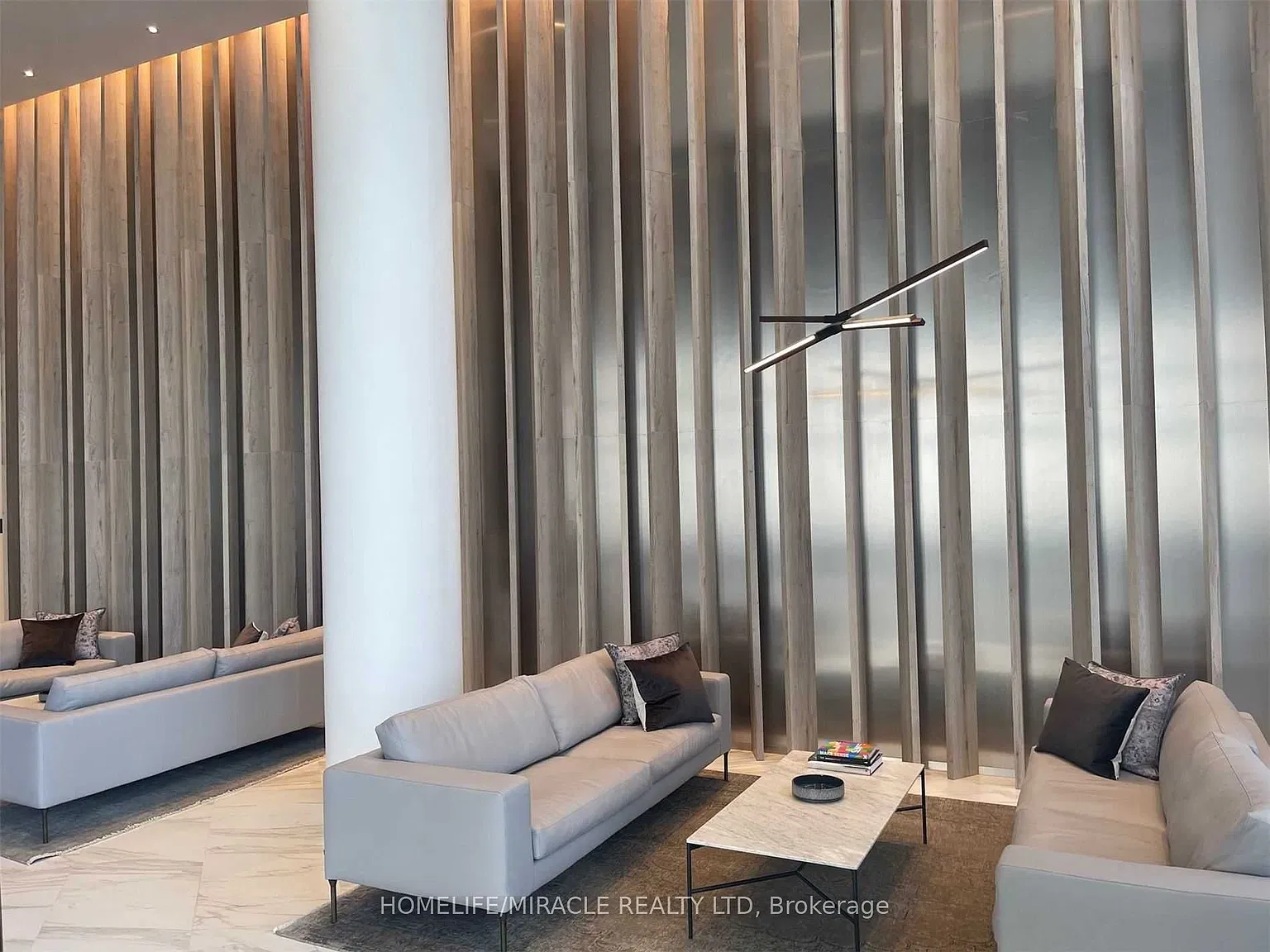 M City Condo (M1) — Photo 3