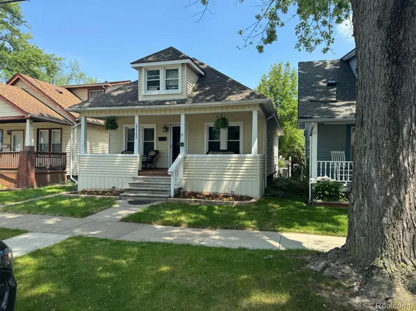 23162 Cleveland St, Dearborn, MI 48124