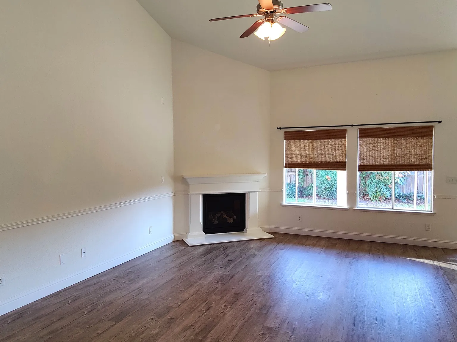 3 bed, 1868 sqft, $2,595 — Photo 4