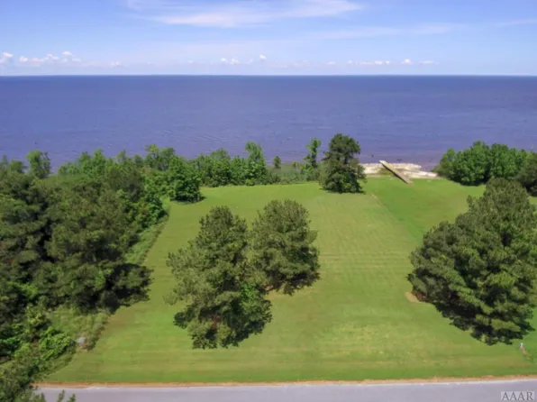 444 Country Ests, Columbia, NC 27925