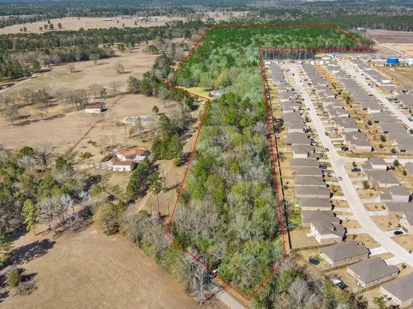 10676 Rutherford Rd, Cleveland, TX 77328