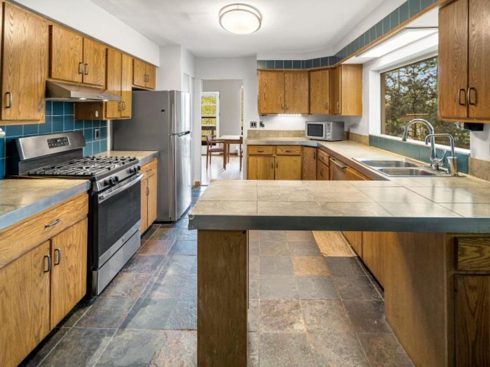 104 Berkshire Rd, Ithaca, NY 14850 Zillow