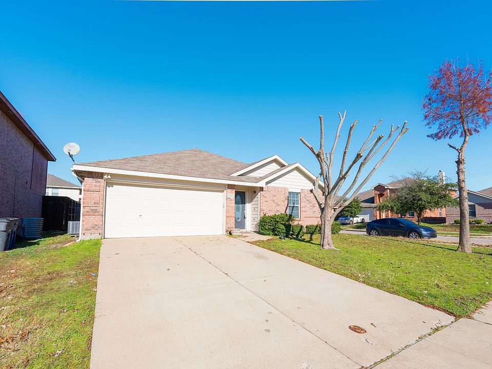 1st image of 1100 Grace Dr