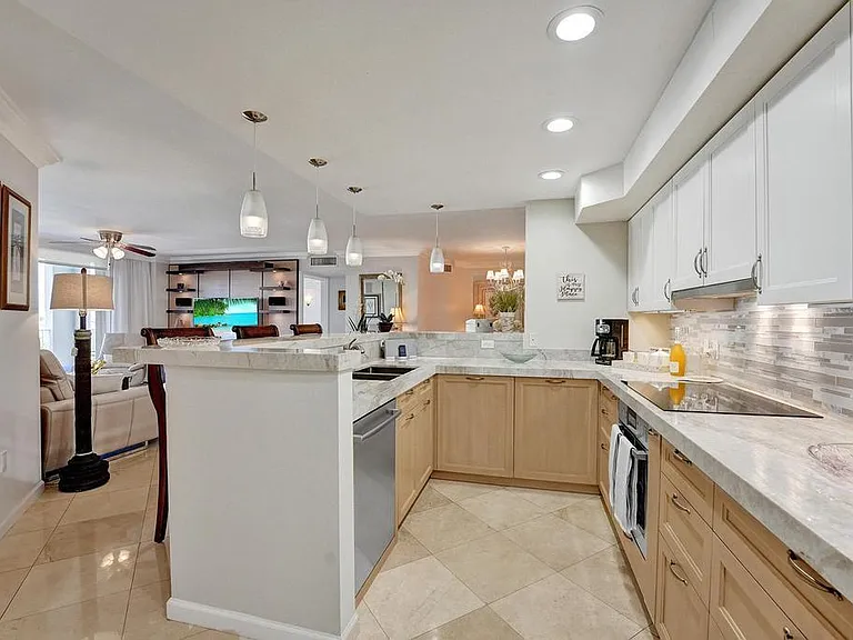 3606 S Ocean Blvd #603 — Photo 35