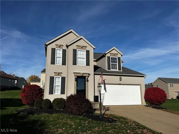 9691 Emerald Brook Cir NW, Canal Fulton, OH 44614