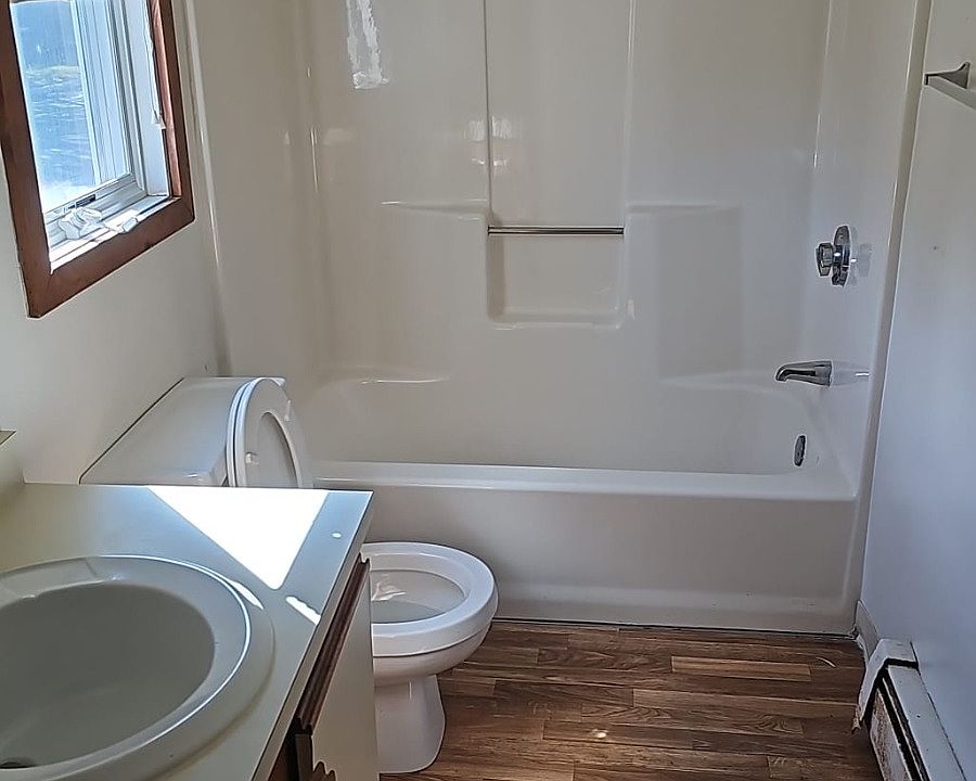 2nd image of 40 A05west St #5