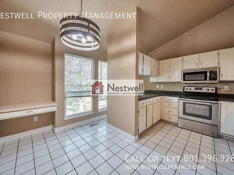 8592 S Wasatch Blvd — Photo 6