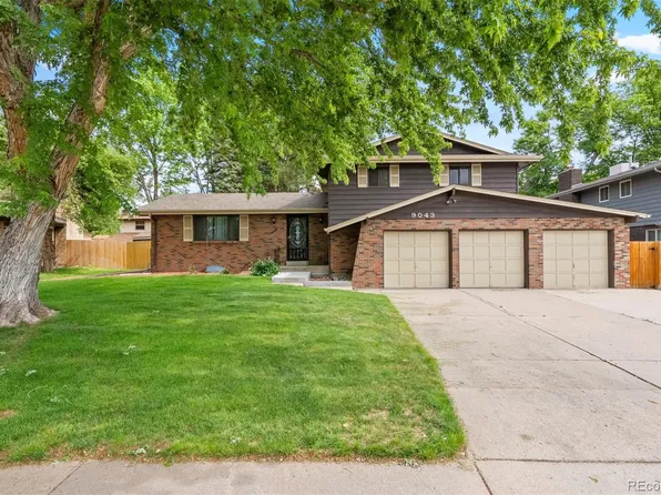 9043 W Warren Drive, Lakewood, CO 80227