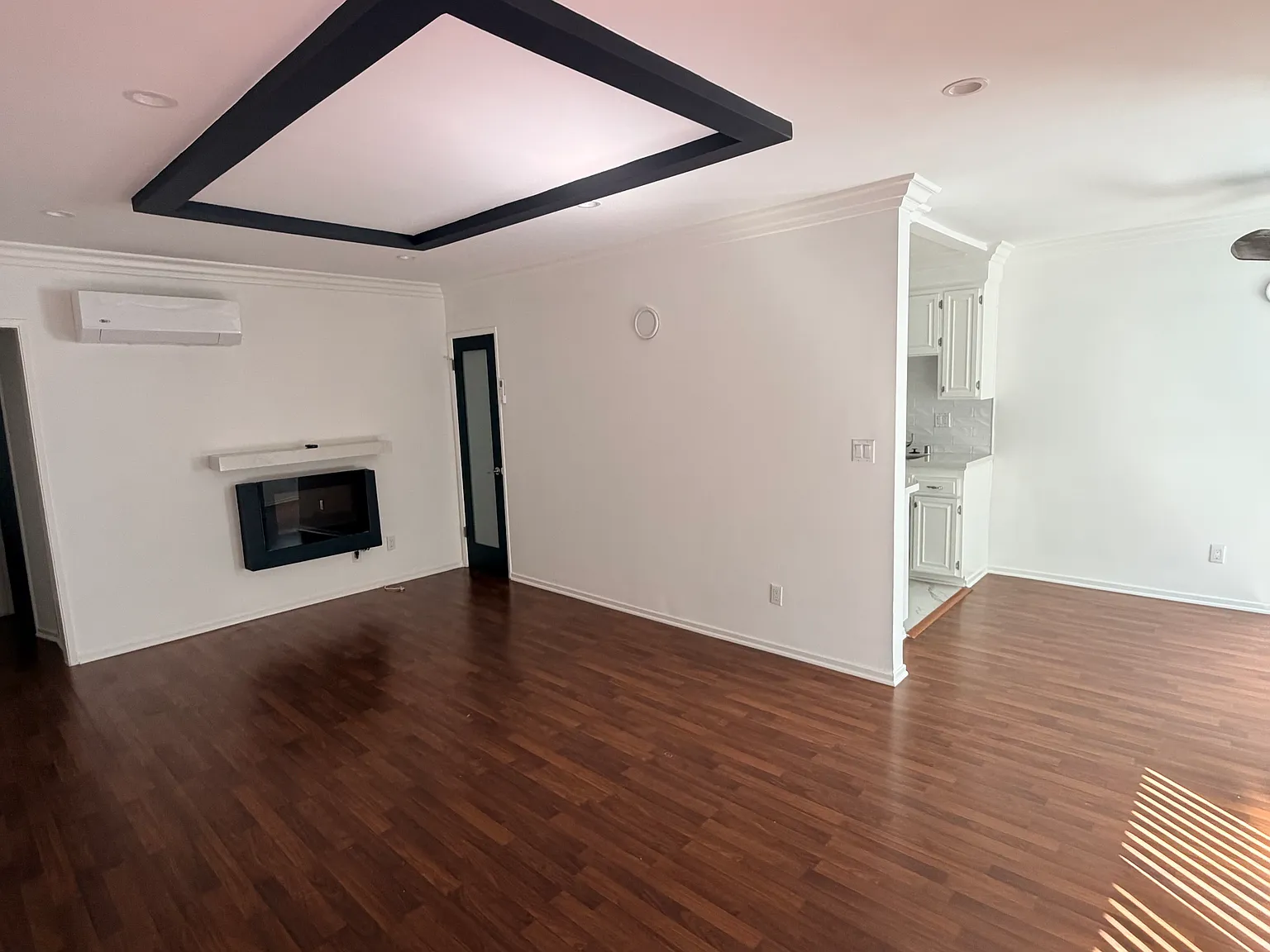 1 bed, 720 sqft, $2,450 — Photo 4