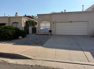 6912 El Cajon Ct NW, Albuquerque, NM 87120