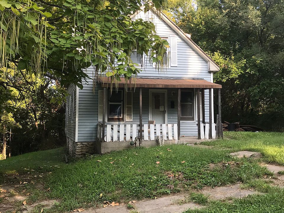 1st image of 2729 N Allis St