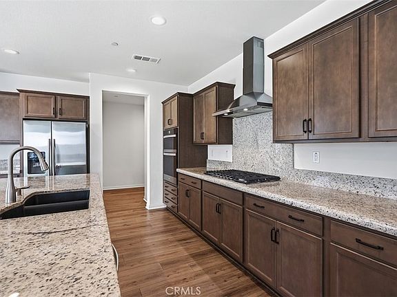 3rd image of 25069 Desert Sage Dr
