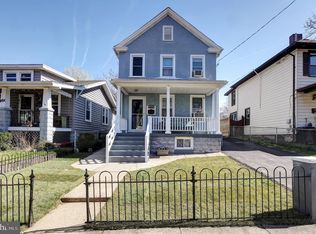 4023 36th St, Mount Rainier, MD 20712