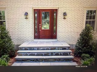 4 Dix Rd, Franklin, MA 02038