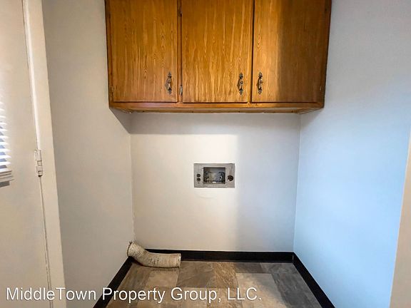 4th image of 4703 W Garver Dr