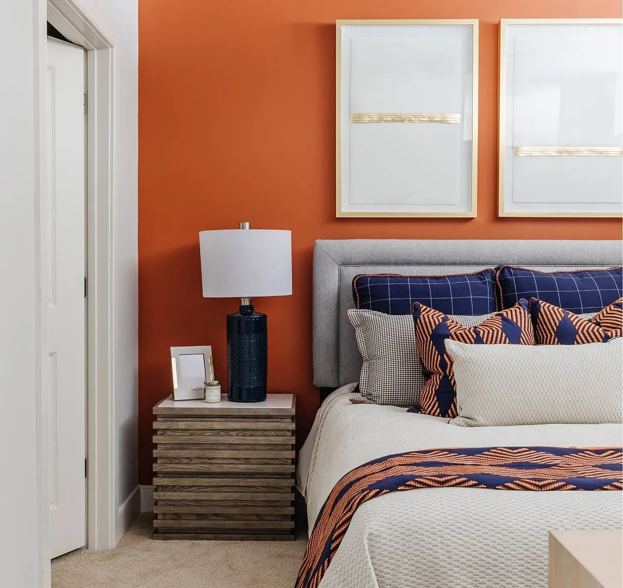 The Cardinal Apartments — Photo 4