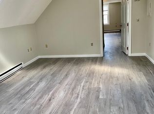 118 Gershom Ave, Lowell, MA 01854