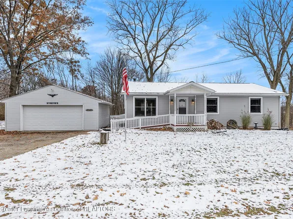 2538 E Dexter Trl, Dansville, MI 48819