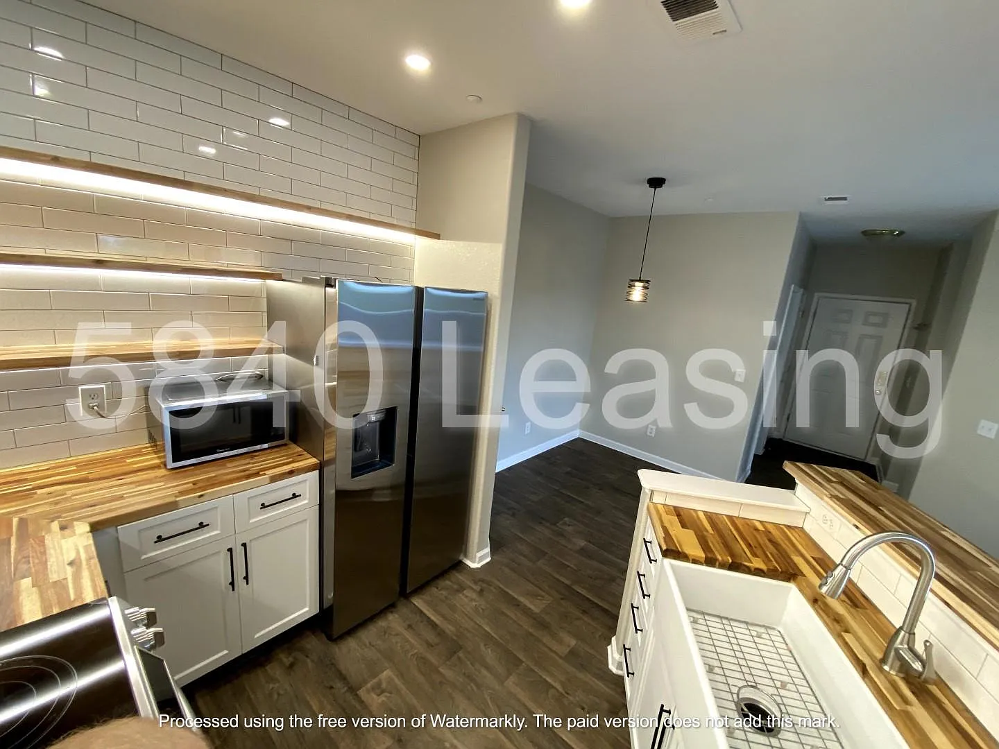 2 bed, 993 sqft, $2,200 — Photo 4