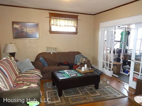 4th image of 522 Smith Ave S