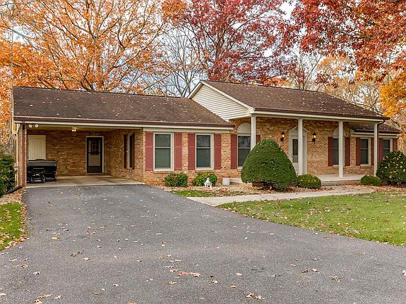 3rd image of 217 Parkins Ln