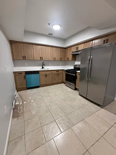 122-124 2nd St #1 Photo 1