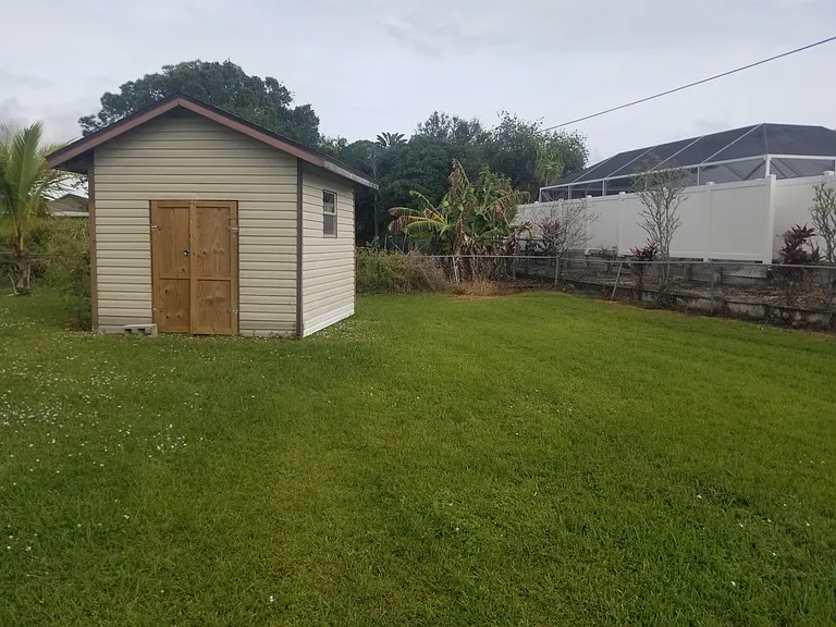 1774 Mistletoe St — Photo 4