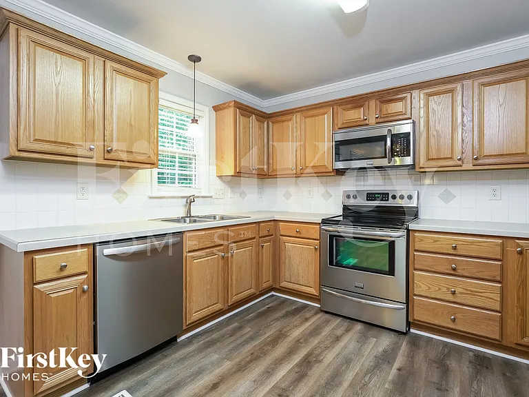 4141 Meredith Woods Ln — Photo 9
