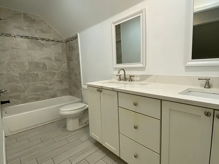 334 Bond St #2 — Photo 20