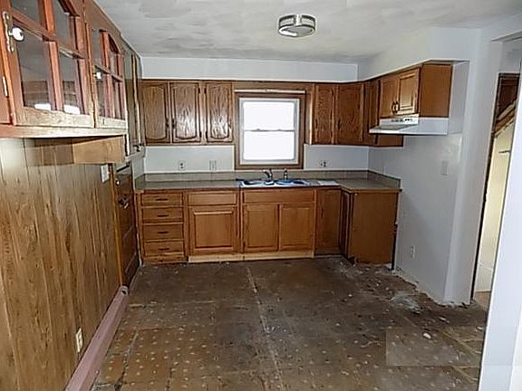 4th image of 41 Plymouth St